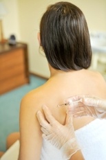 acupuncture injection-292896-edited.jpg