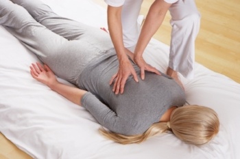 become-an-expert-in-shiatsu-massage.jpg